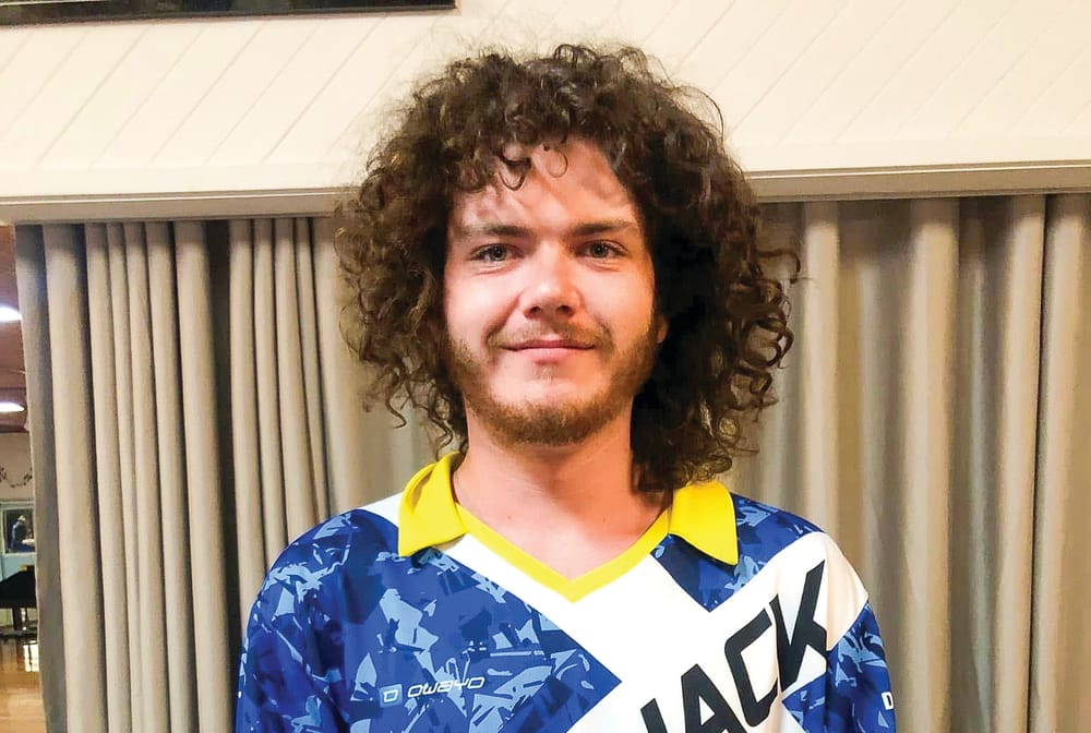 Teams battle for early season dominance post image