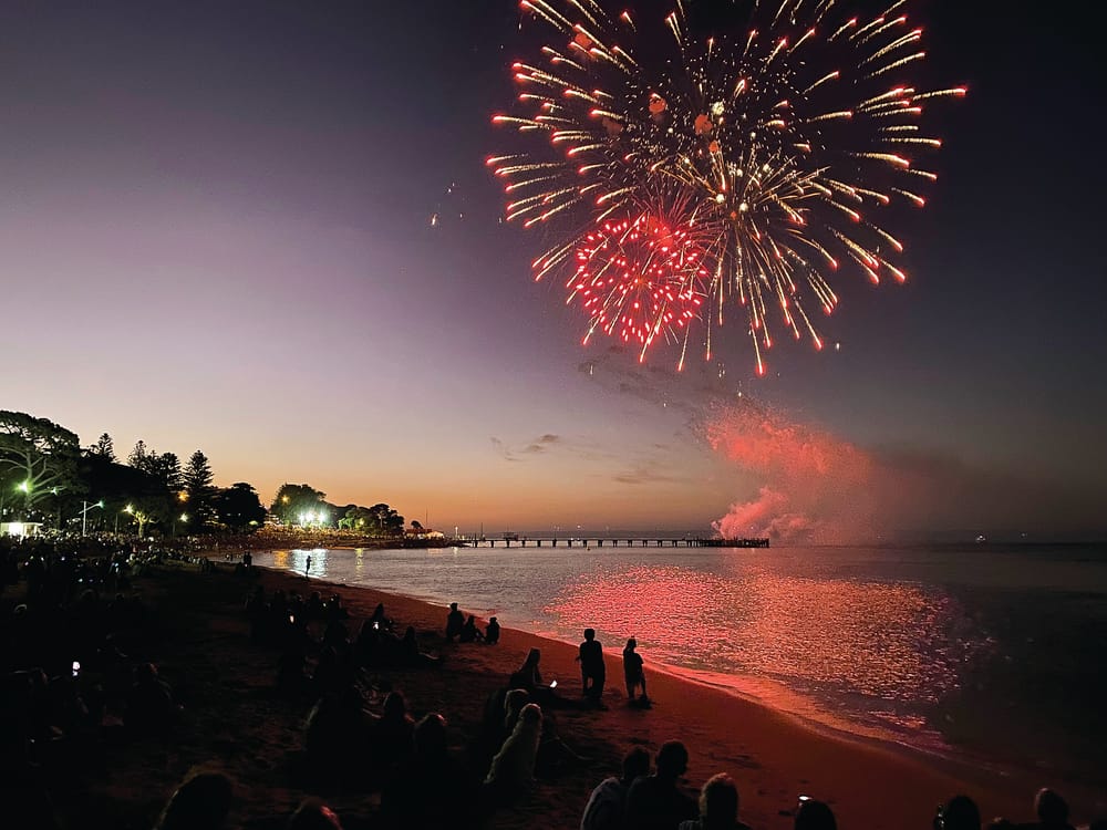 The skies light up post image