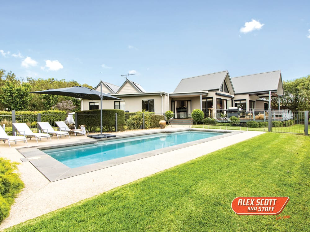 Silverleaves beachside luxury post image