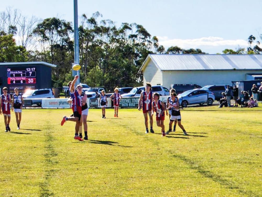 Sunny conditions for Junior footy - Red team post image