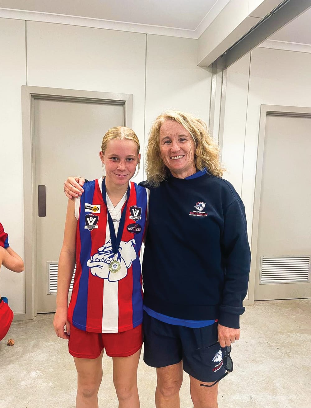 Island girls at gather round post image