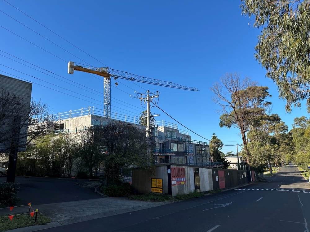 Development crane to farewell Cowes post image