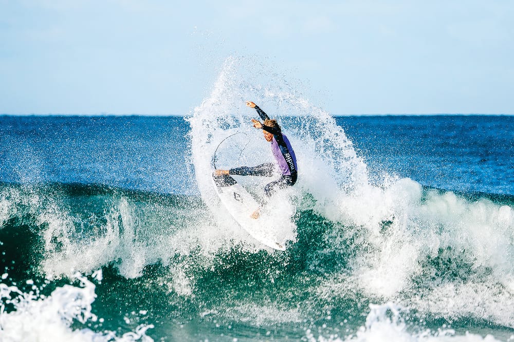 Boardriders heading north post image