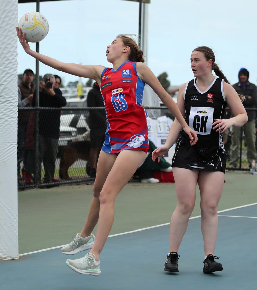 Island B Grade prevails in windy clashes, books a grand final and prelim final berth's post image