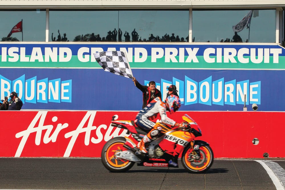 Stoner and Hall in world class display of speed post image