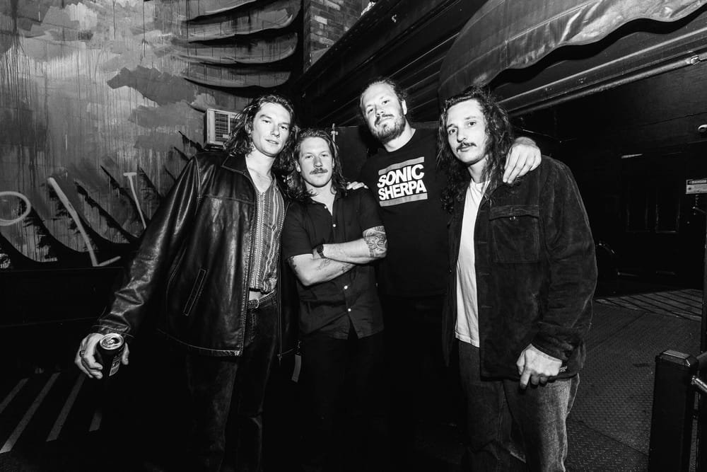 Vanns pull into the Westernport post image