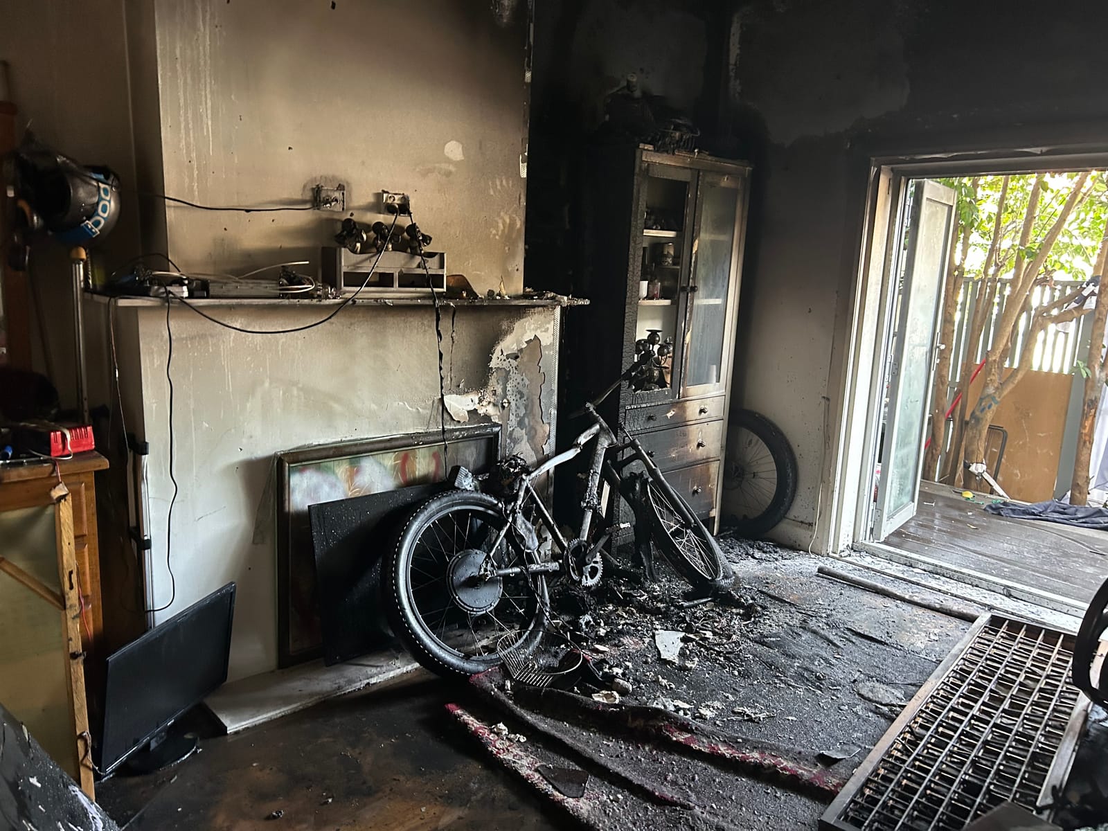 Five battery fires in 24 hours prompts urgent safety warning post image