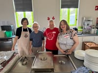 Community Christmas meal jam-packed post image