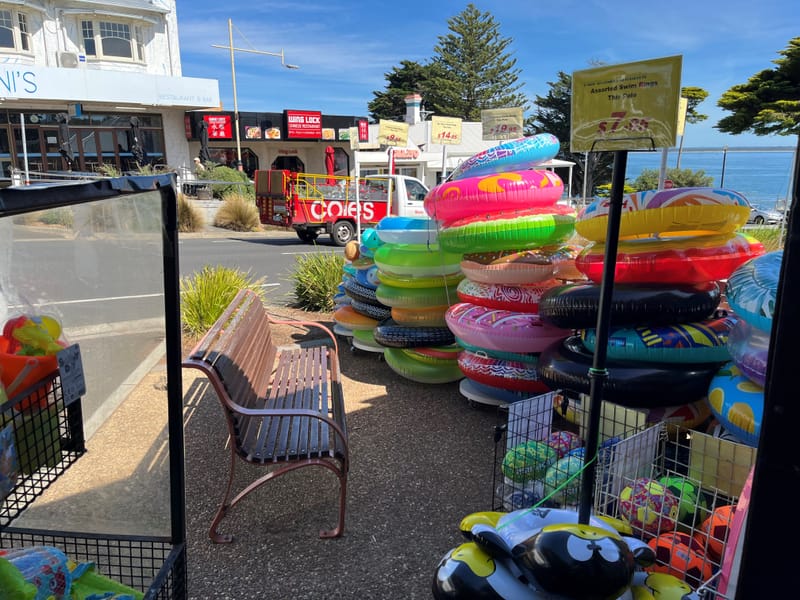 Footpath trading a "choke point" post image