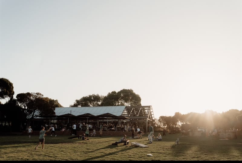 Vintage finds, good wine and a very good excuse for a Sunday out post image